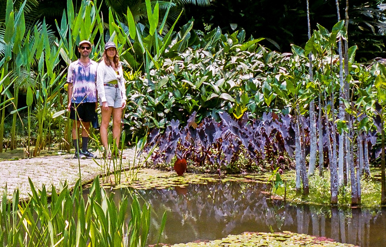 M. TAKARA & CARLA BOREGAS: PAR EXPANDIDO