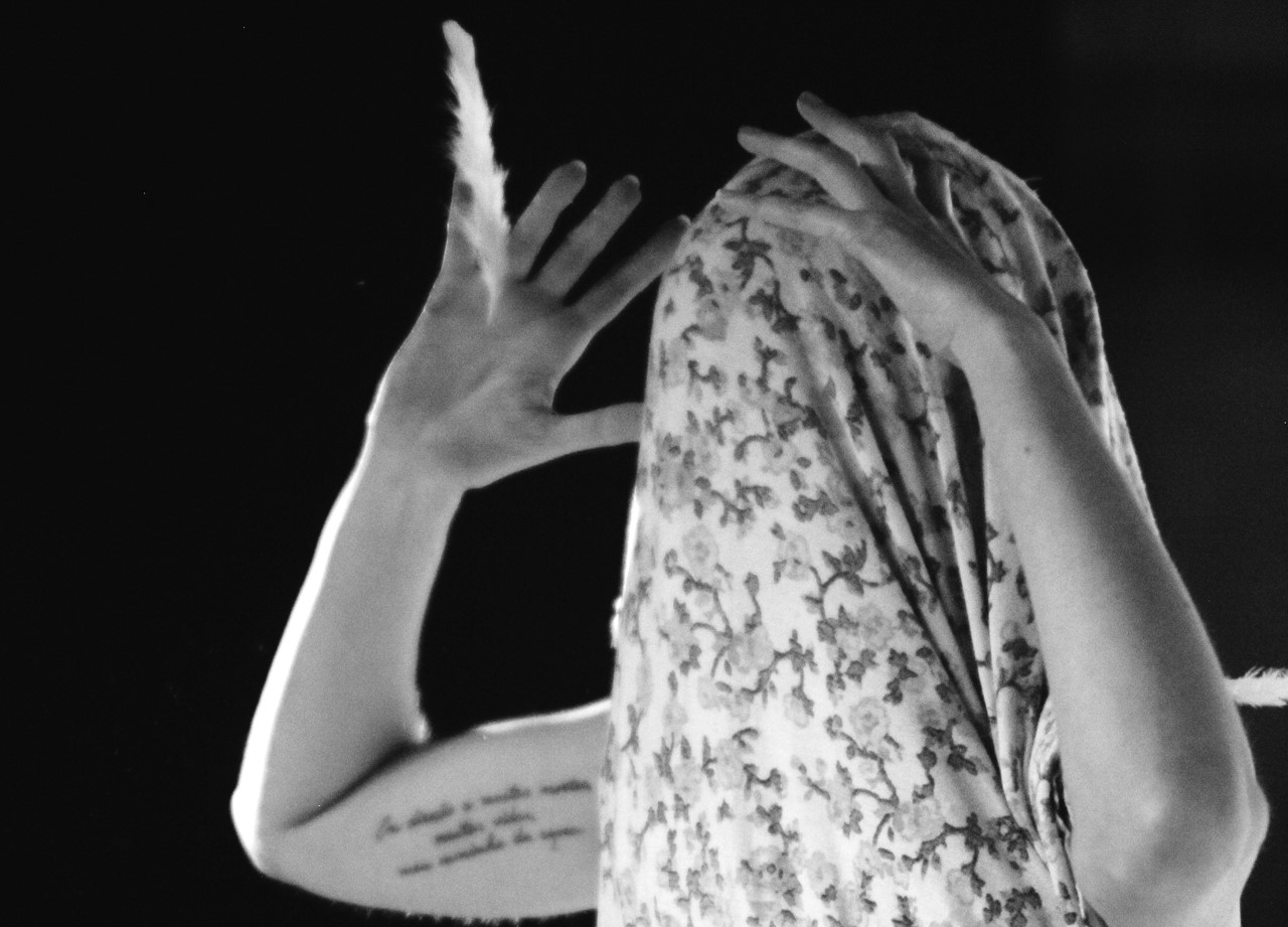 Janaína Leite: Feminino Abjeto